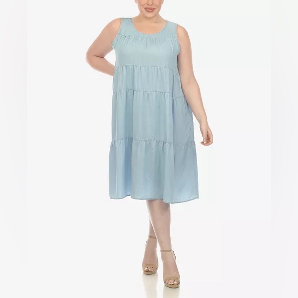 White Mark Plus Size Sleeveless Tiered Chambray Midi Dress in Denim Blue